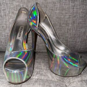 Steve Madden Iridescent Silver Platform Heels